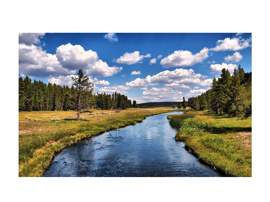 Река на английском - River